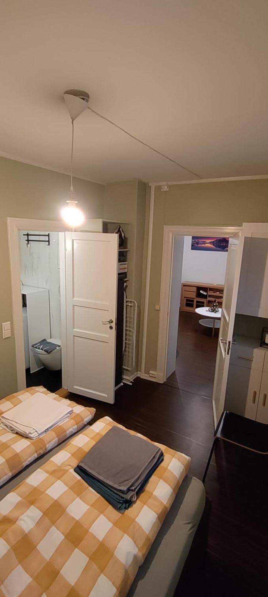 Entire 1-bedroom Flat With Courtyard In Old Town Appartamento Oslo