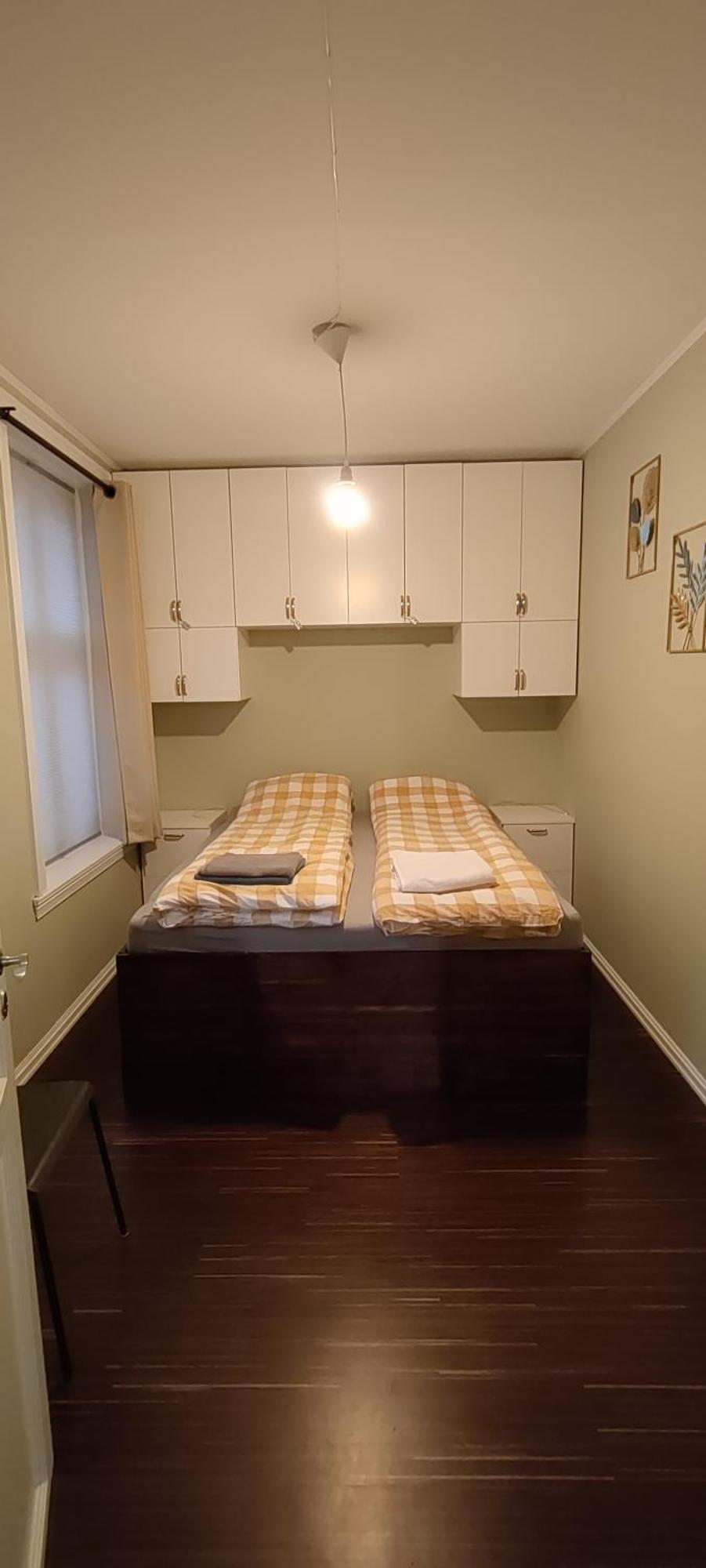 Entire 1-bedroom Flat With Courtyard In Old Town Appartamento Oslo